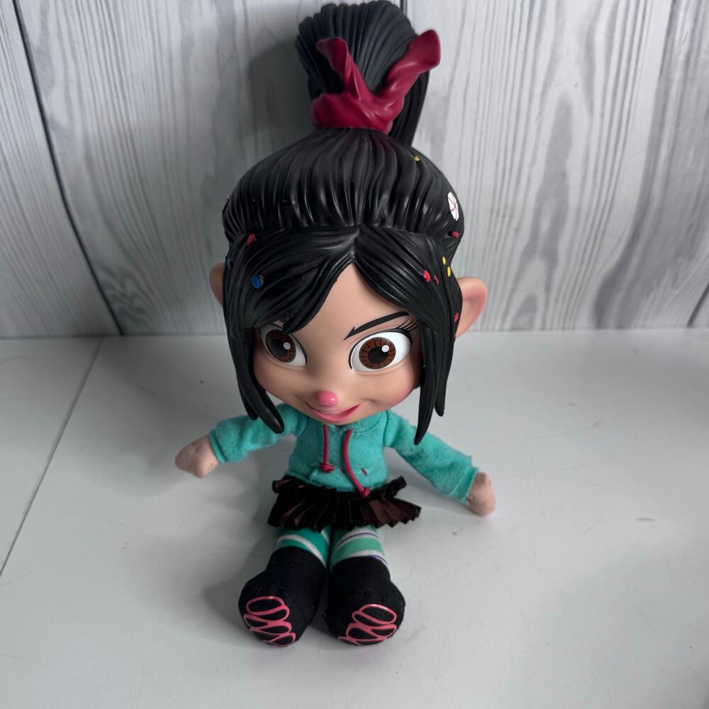 Rare Disney Wreck It Ralph Plush Buddies Doll Vanellope Von Schweetz Thinkway12”